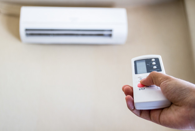 แอร์ซัมซุง ขึ้นรูปปลั๊กไฟกระพริบ 2 ดวง