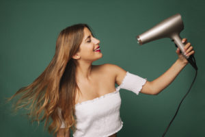 ไดร์เป่าผม ร้านเสริมสวยทำผม กี่วัตต์