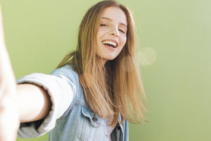 พัดลม คล้อง คอ พัดลม มือ ถือ eloop