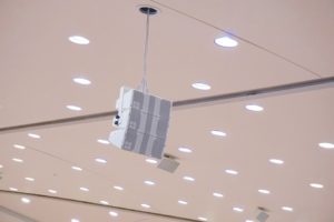 ลํา โพ ง ช็ อ ต